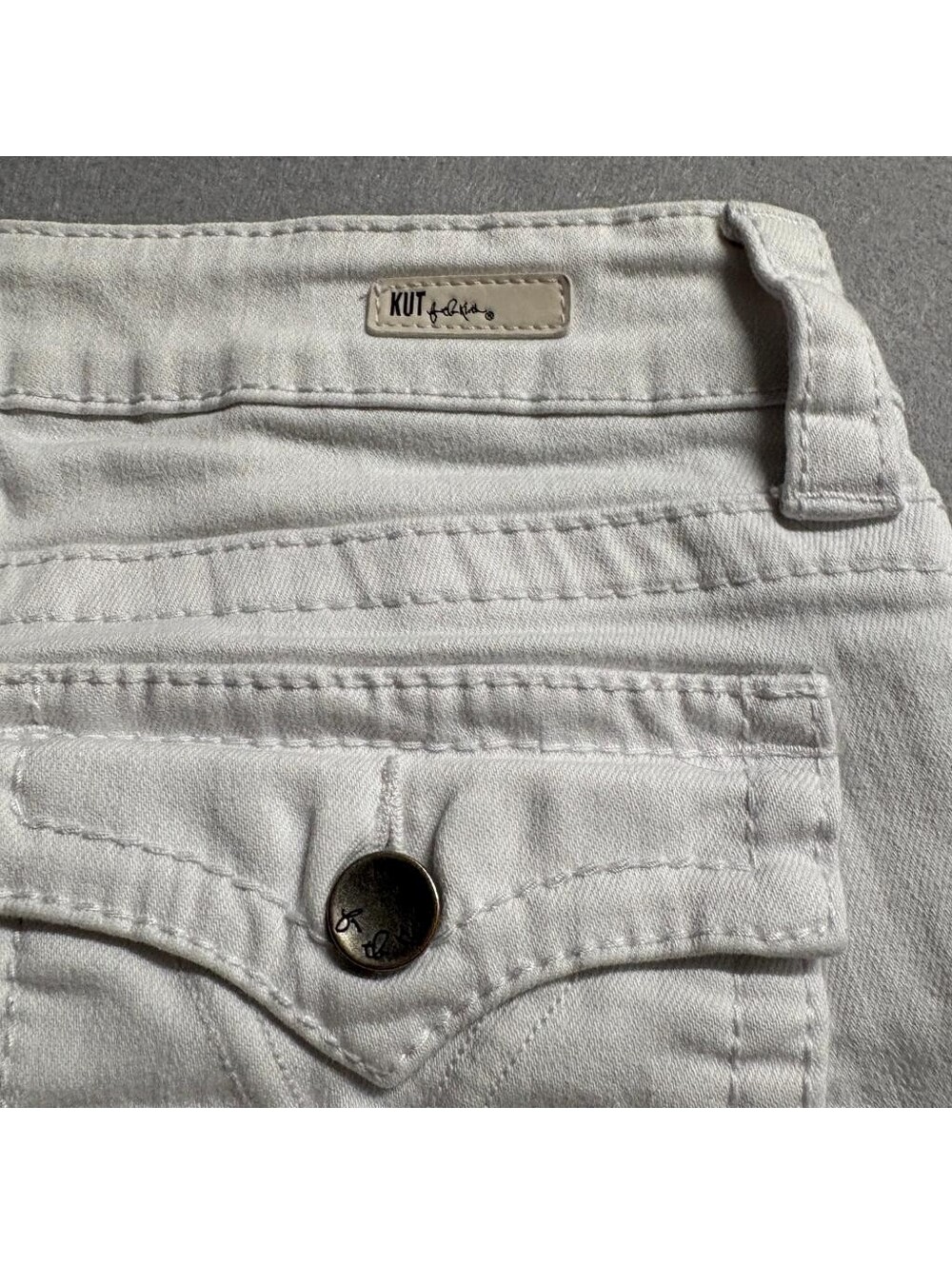 Kut from the Kloth Natalie High Rise Bootcut Jeans Womens Size 6 White Denim - Picture 11 of 12